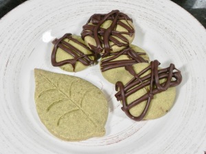 Cocoa Matcha Shortbread Cookies