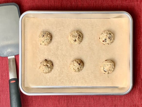 How to Scoop Cookie Dough 